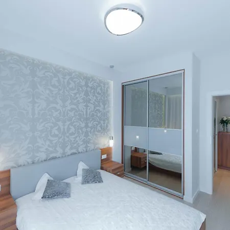 Apartmentprestige Premium דירה